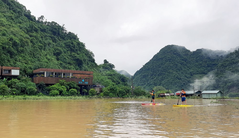 “Làng Du Lịch Tốt Nhất Thế Giới” Ở Quảng Bình Thích Ứng “Sống Chung Với Lũ” - Ảnh 7