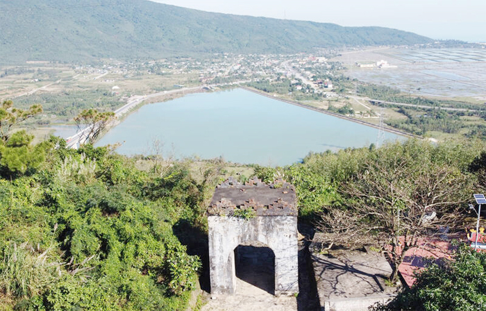 Đừng Để Di Tích Hoành Sơn Quan Mãi “Cô Đơn” -0