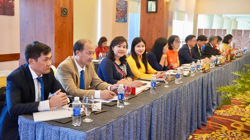 Delegates From Quang Binh Province Attended The Signing Ceremony.