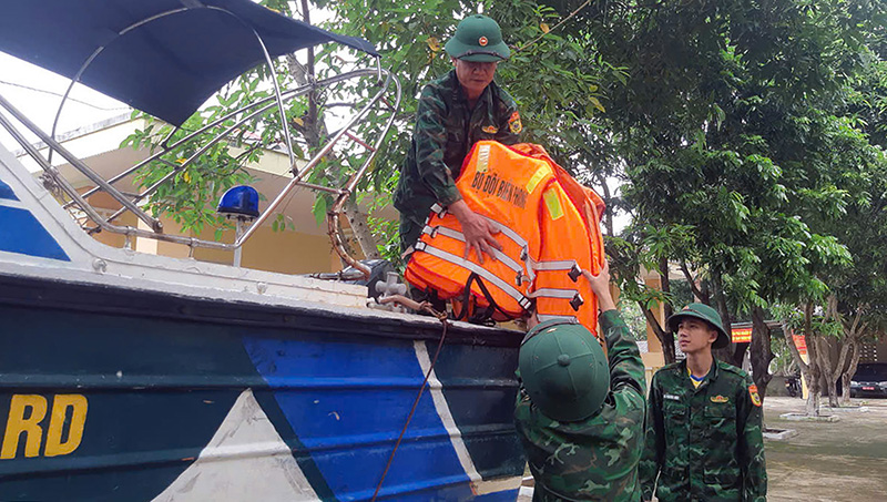 Bo Doi Bien Phong Tinh Quang Binh Chu Dong Ung Pho Voi Bao So 6 Hinh 2