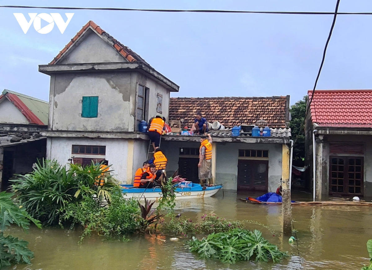 Quang Binh Ngot Mua, Lu Rut Cham, Doi Song Sinh Hoat Dan Vung Lu Gap Kho Khan Hinh Anh 3