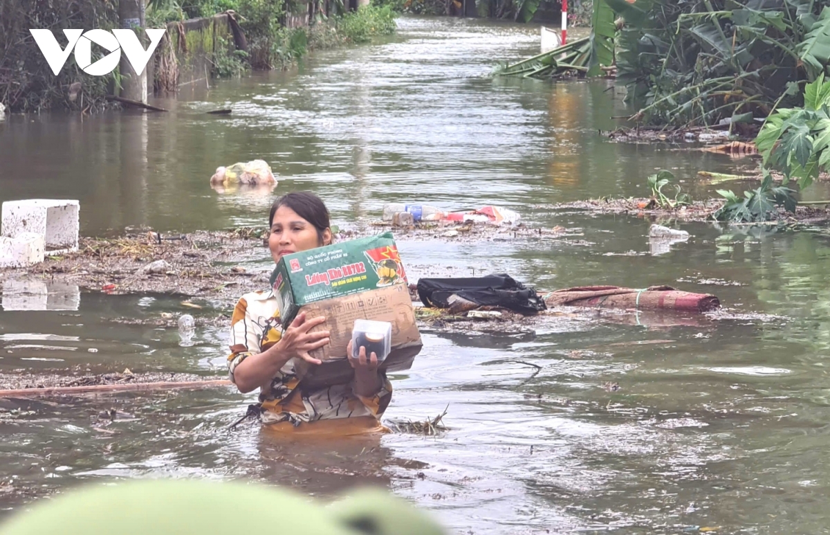 Quang Binh Ngot Mua, Lu Rut Cham, Doi Song Sinh Hoat Dan Vung Lu Gap Kho Khan Hinh Anh 8