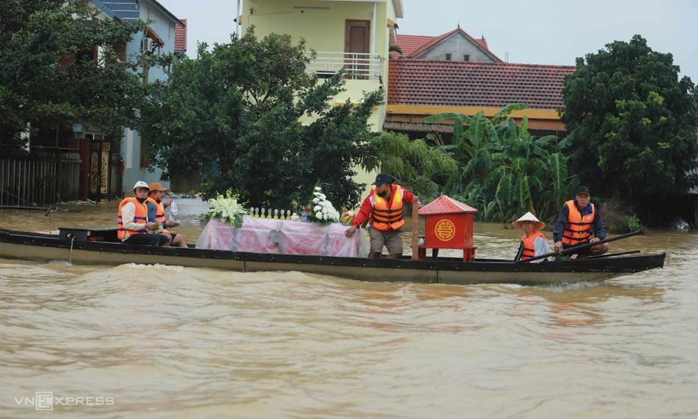 4 Nguoi Chet Do Mua Lu O Tinh Quang Binh