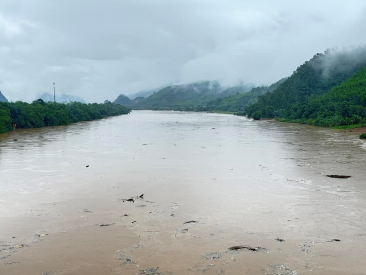 Quang Binh Mua Lon, Nhieu Noi Ngap Cuc Bo, 1 Nguoi Mat Tich Hinh Anh 2