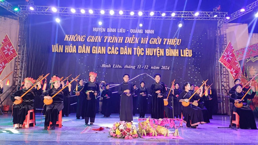 Trinh Dien Van Hoa Cac Dan Toc Huyen Binh Lieu